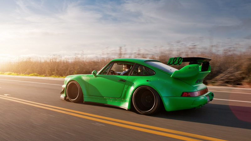 Illustration for article titled I'm trying to figure out why I like 911 RWBs